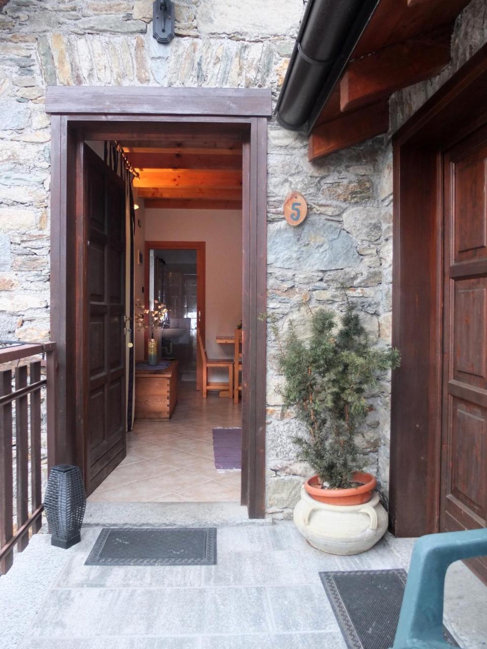 Agriturismo Al Castagneto Vila Mazzo di Valtellina Exterior foto